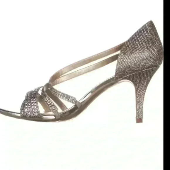 Bandolino silvery sparkle shoes - Picture 1 of 4